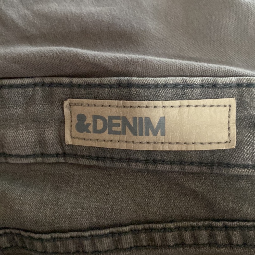 Maternity skinny jeans , black and gray. (One size 4, One size 6) - Picture 5 of 6